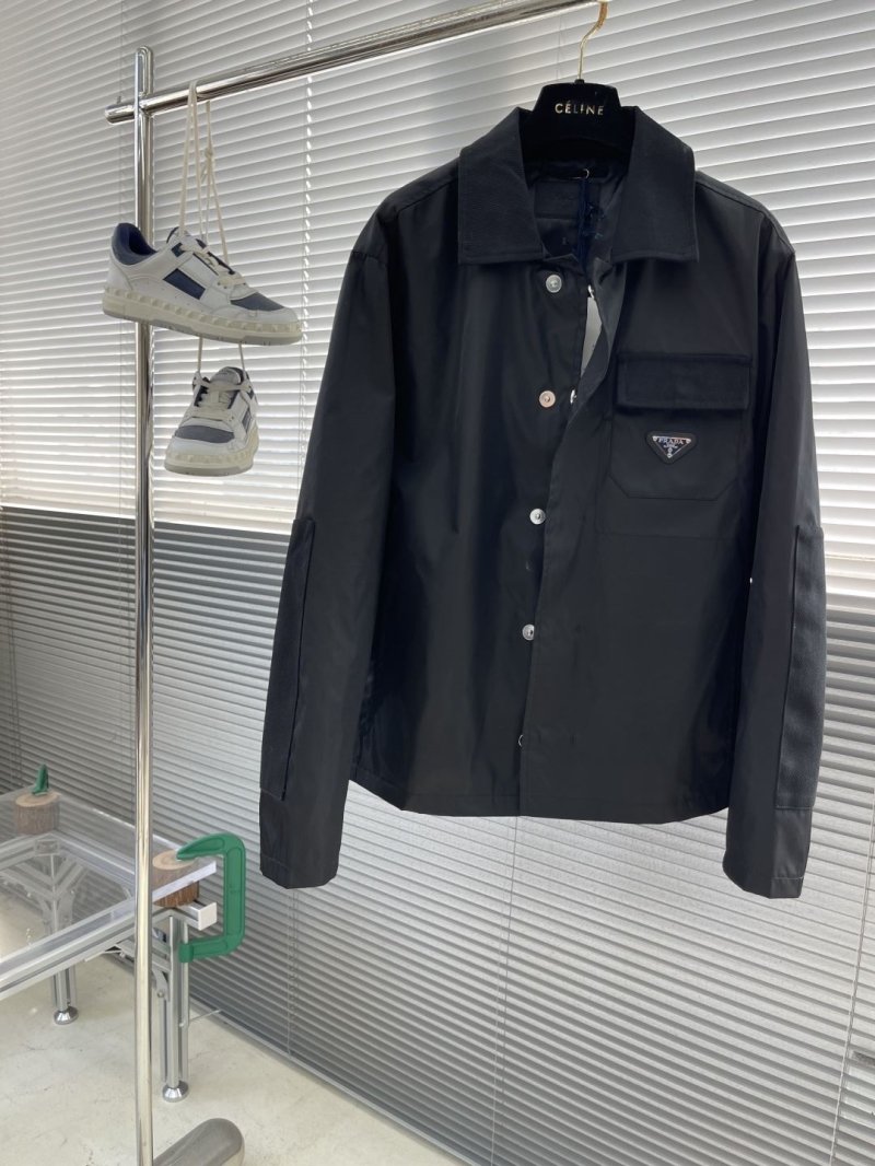 Pra*a outwear